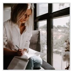 Uniball® Signo 207 Gel Pen, Retractable, Bold 1 Mm, Black Ink, Translucent Black Barrel, Dozen -Bostitch Shop 842022